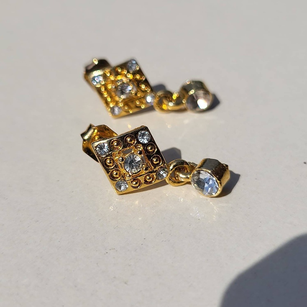 Vintage Gold Tone Metal Rhinestone Drop Earrings Gold Clear Square Dangle